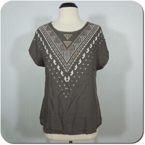 APT. 9 Shirt L LARGE Womens Warm Grey Short Sleeve White Gold Embroidery